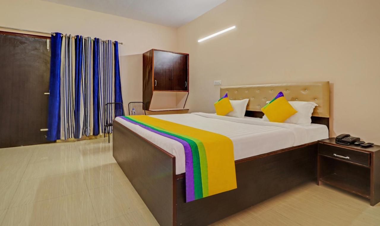 Itsy By Treebo - Divine Inn Chandīgarh Exteriér fotografie